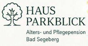 Logo von Haus Parkblick mit Baum und Schriftzug
