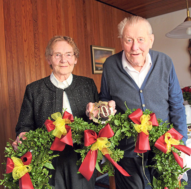 Inge und Hans-Heinrich Rickert freuen sich, das Fest der GnadenHochzeit zu erleben. Die beiden Geschendorfer sind seit 70 Jahren verheiratet.Fotos: mq